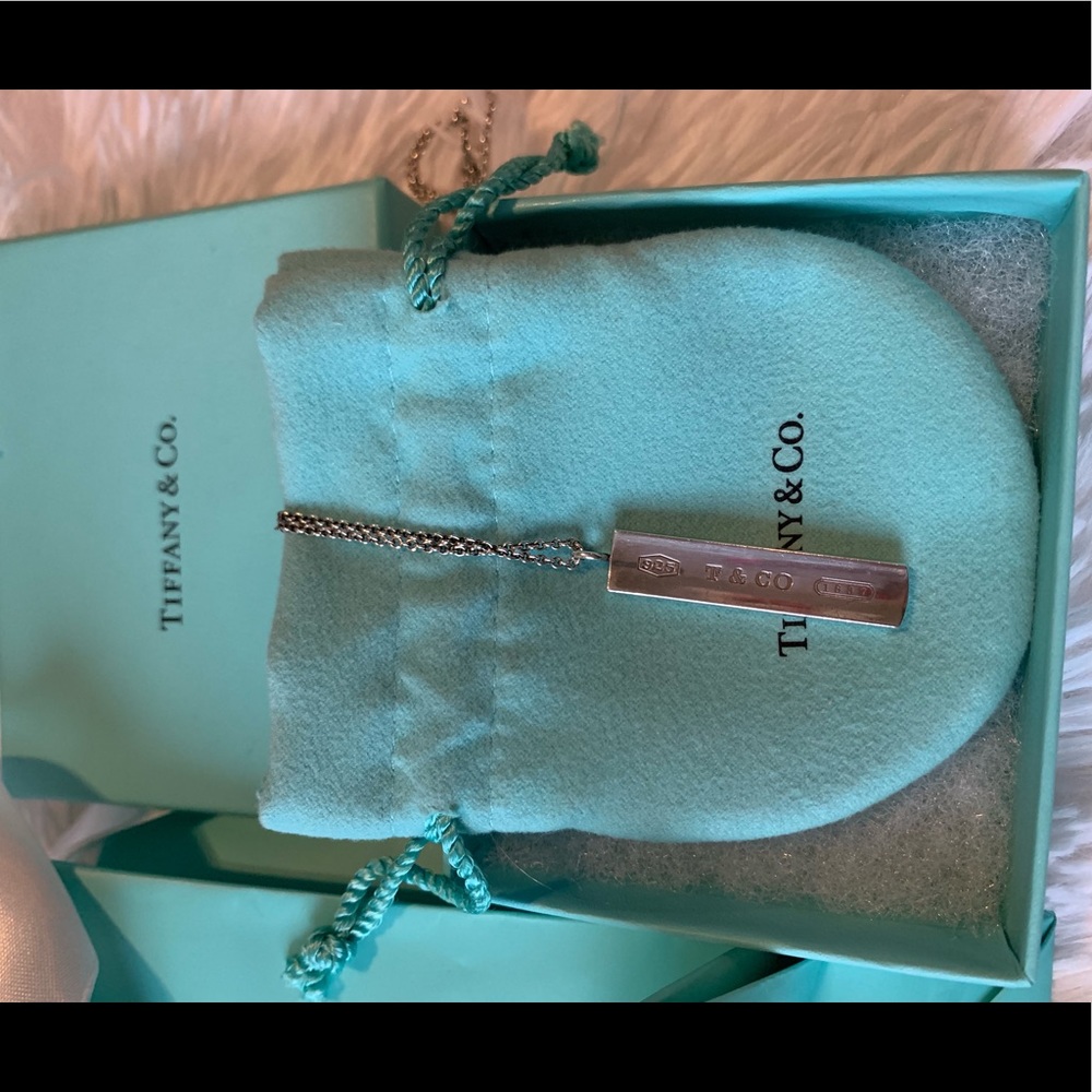Tiffany & Co pendant necklace silver